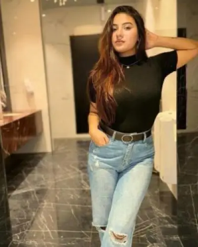 Escorts Chimur